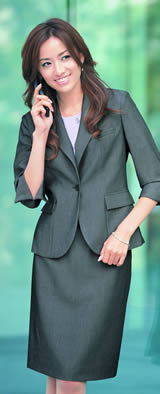 女子オフィスウェア
